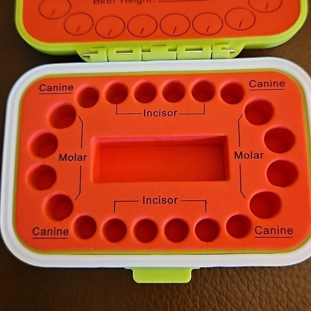 3/$30 FANNY UNICORN Green Baby Teeth Holder Case
